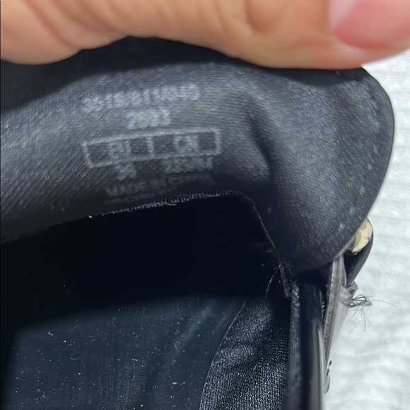 Zara Black Loafers with Gold Chain - Picture 6 of 6